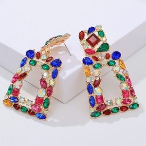 NWT Rhinestone Rectangle Dangle Statement Earrings